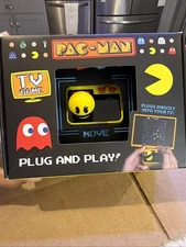 PAC-MAN Plug N Play TV Game w/ Wireless Controller HDMI Dongle Fizz Creations