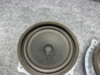 GENESIS GV70 22-26 OEM FRONT LEFT & RIGHT LEXICON DOOR AUDIO SOUND