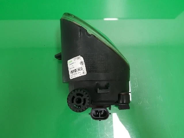 Luz antiniebla izquierda Volkswagen Phaeton 2007 30941699C Foto 3 de 4