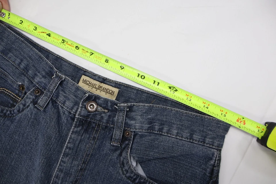 Pantalones de mezclilla clásicos de pierna recta azul 32x30 de Michael Brandon para hombre Foto 2 de 4