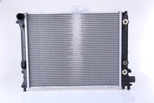 Radiateur Saab 9000