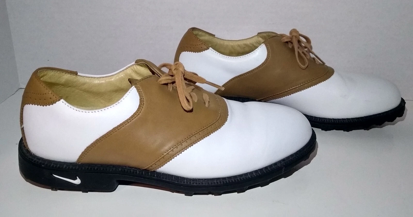 Nike Air Accel scarpe da golf donna punte comode taglia 9 5 marrone bianco talpa Bella