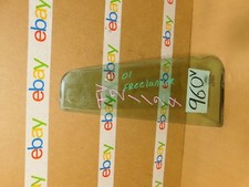 00 01 02 03 04 05 Freelander REAR DRIVER Vent glass Small Window rear door#960-V