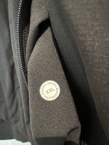 Lululemon Jacket Mens XXL Black Goose Down 700 Fill Bomber Primaloft Puffer - Picture 3 of 3