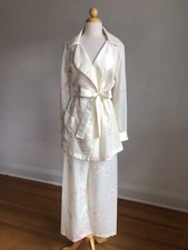 STUNNING VTG NWOT BARBIZON Ivory Floral Satin Remarque Pajamas Loungewear SZ M