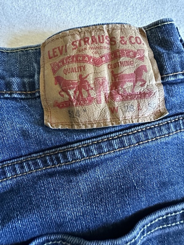 Levi's Men's 514 28x30 Jeans Blue Medium Wash Denim Mid Rise 5-Pocket Zip