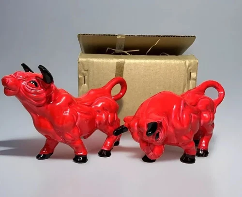 ✨MCM PAIR OF ORIG 1960s CERAMIC MATADOR FIGHTING BULL FIGURINE TV STAND VTG NOS✨