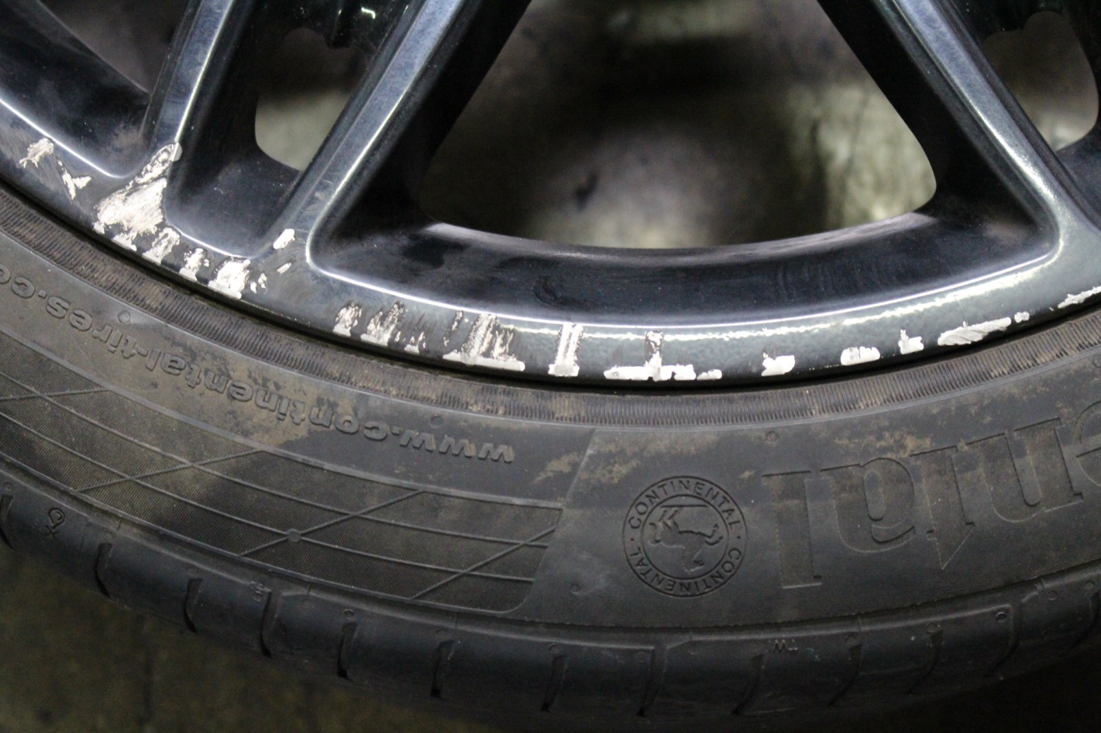 Maserati Quattroporte REAR Wheel P/N 670013453