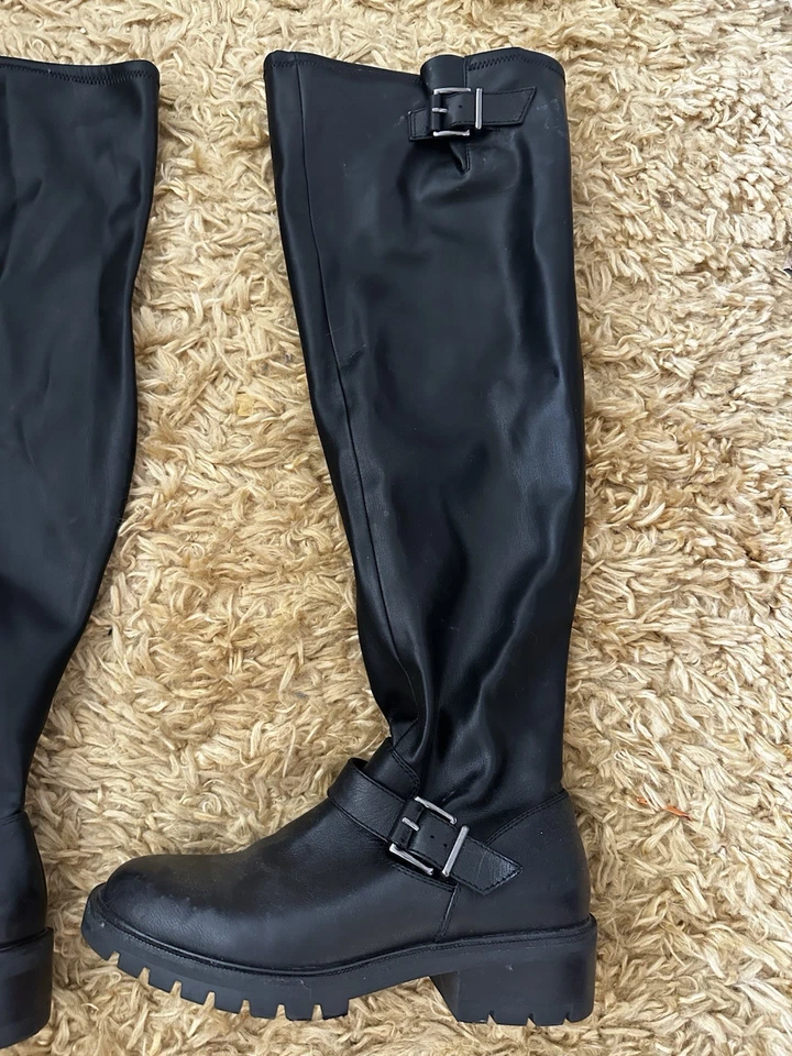 Botas Vince Camuto Sobre la Rodilla Cuero Negras Talla 10 Pantorrilla Ancha Foto 2 de 3