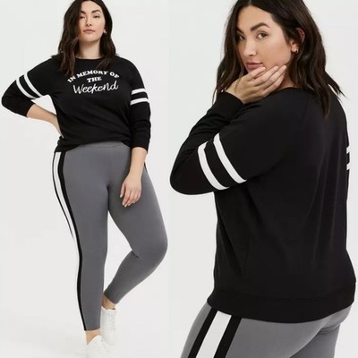 Torrid Weekend Black White Fleece Football Sweatshirt Womens Size 2X Loungewear