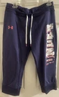 Women Under Armour Multi-Color Navy Blue Capri Sweat Pants Size M