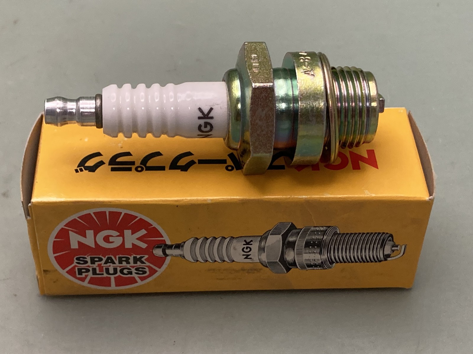 New Genuine NGK 1210 Spark Plug A-8