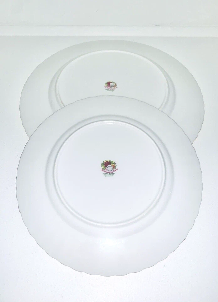 Royal Albert - Old Country Roses, High tea 3 tier cake stand. Made in England - image 4 of 4