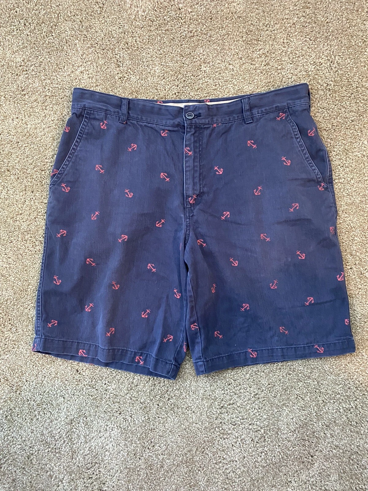 IZOD Saltwater Shorts Men's Size 38 All over Print