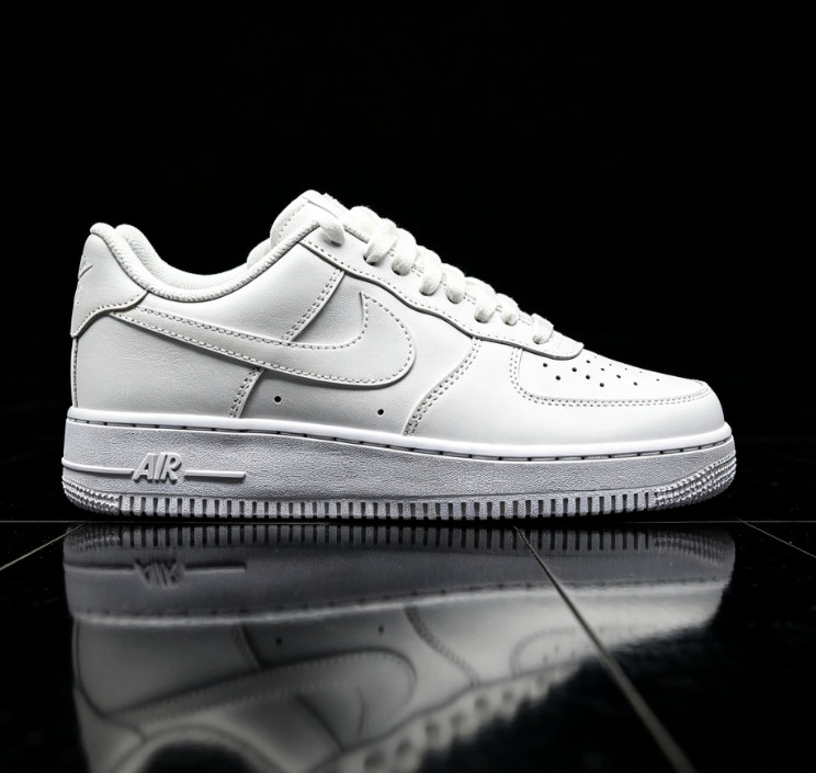 Nike Air Force 1 "Triple White" Low Top Classic Sneakers CW2288-111 View 3