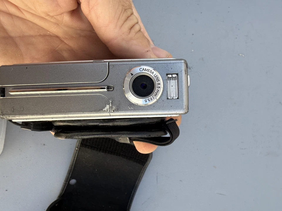 Cámara digital portátil vintage 4X Aiptek DV4500 DUO-V25 x14 Foto 2 de 4