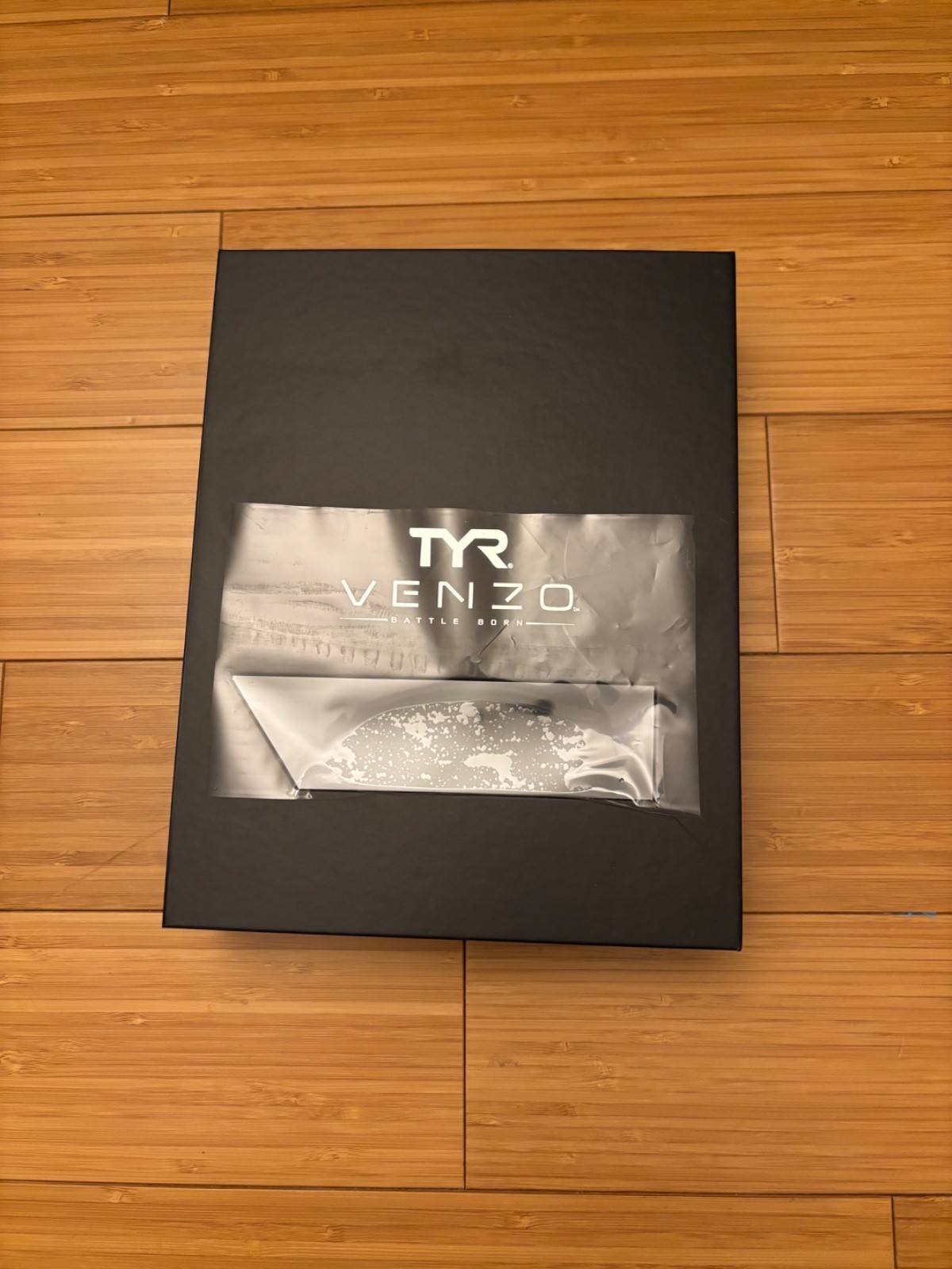 BRAND NEW Men’s Infared Size 25 TYR Venzo ORG/GRN and RED/TURQ/BLUE Available