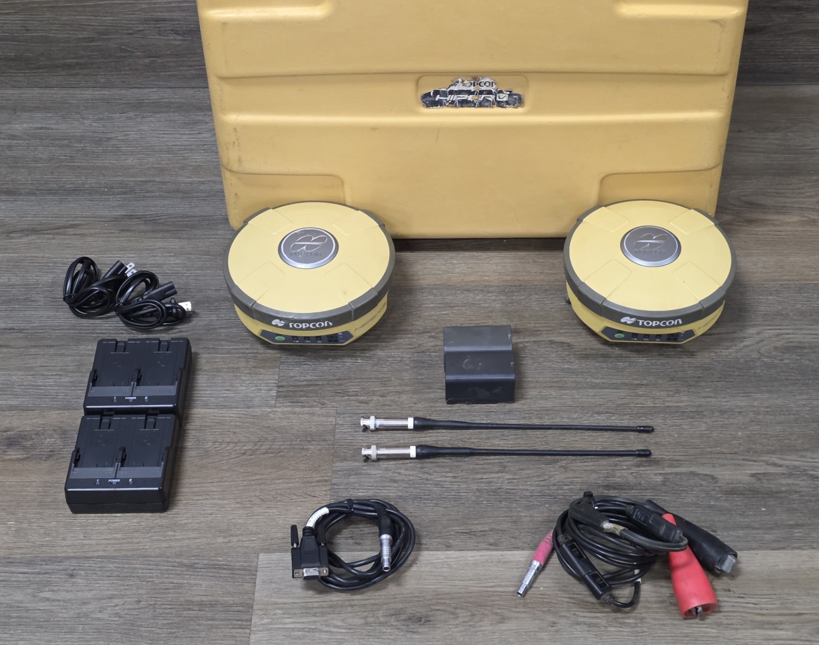 Topcon Dual Hiper V GPS Glonass Base & Rover RTK Survey Set UHF2 450-470MHz
