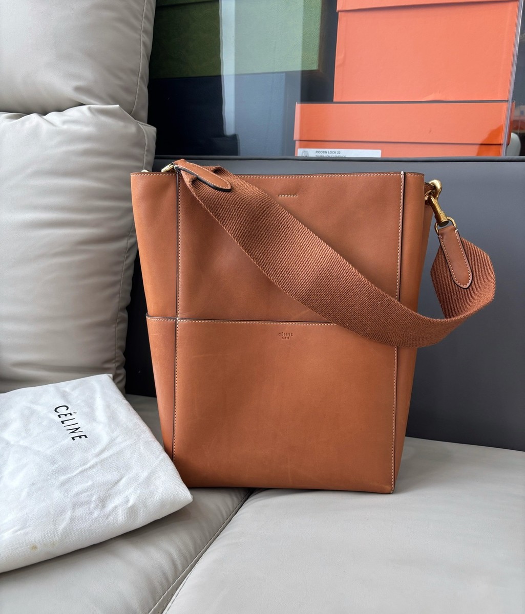 CELINE バッグ　レア！　ジャンク品 80s CELINE black shoulder bag ▫25000円以上のお買い上げで送料無料