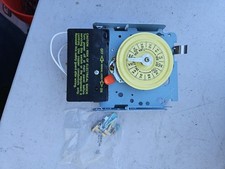 Tylko mechanizm zegara intermatycznego