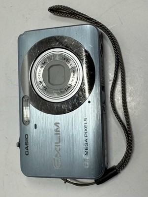 Casio Exilim EX-Z80A 8.1MP Digital Camera Blue Read Details