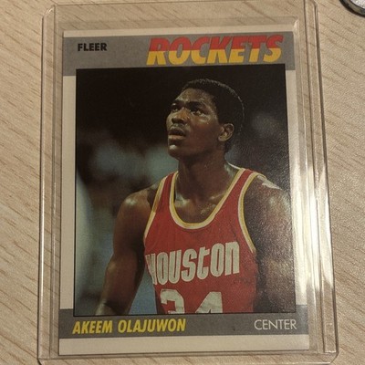 Fleer 1987-88 Hakeem Olajuwon #80 Houston Rockets NBA Basketball Card Base