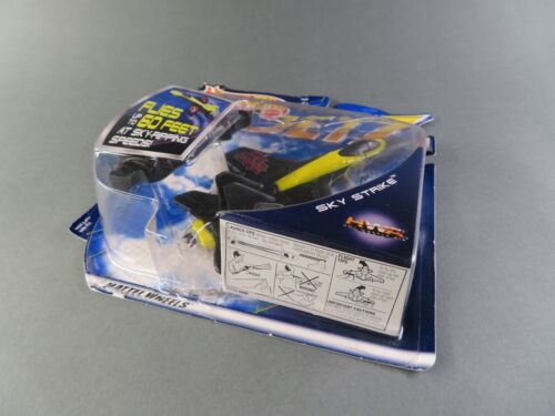 Avión motorizado Hot Wheels Jetz Sky Strike 1999 banda de goma y varilla de lanzamiento nuevo en paquete - Imagen 5 de 6