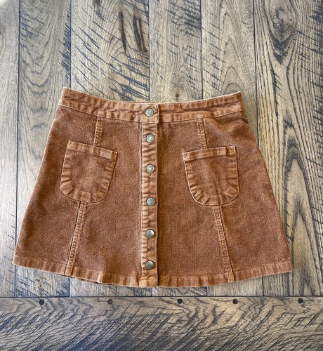 Brandy Melville Corduroy Mini Skirt Button Small Brown Spice Girls Fall Preppy