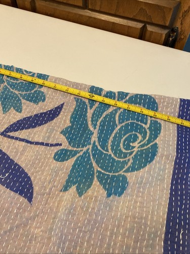 Women's Reversible Vintage Indian cotton Kantha scarf/shawl - Picture 5 of 5