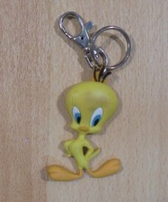 LOONEY TUNES TWEETY ADVERTISIGN RUBBER KEYCHAIN