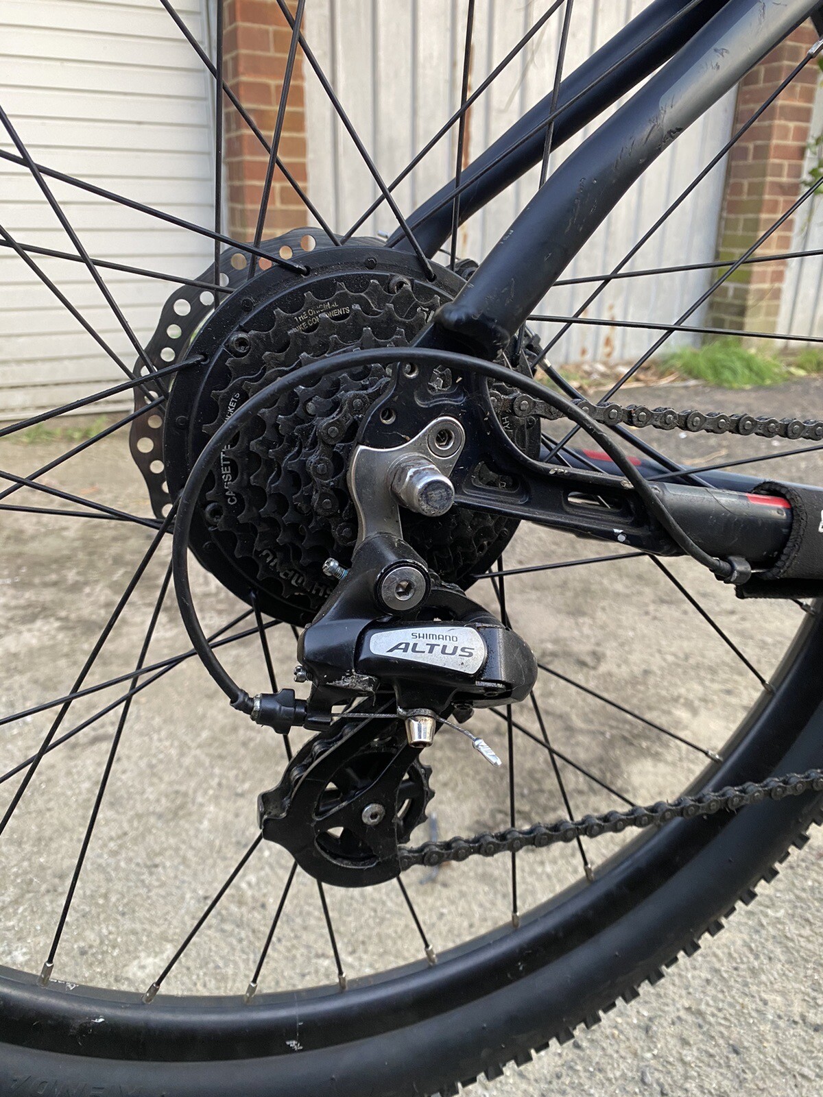 Carrera Vengeance ESpec Electric Bike eBay