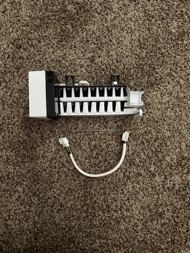 Refrigerator Ice Maker Replacement (D7824706Q)