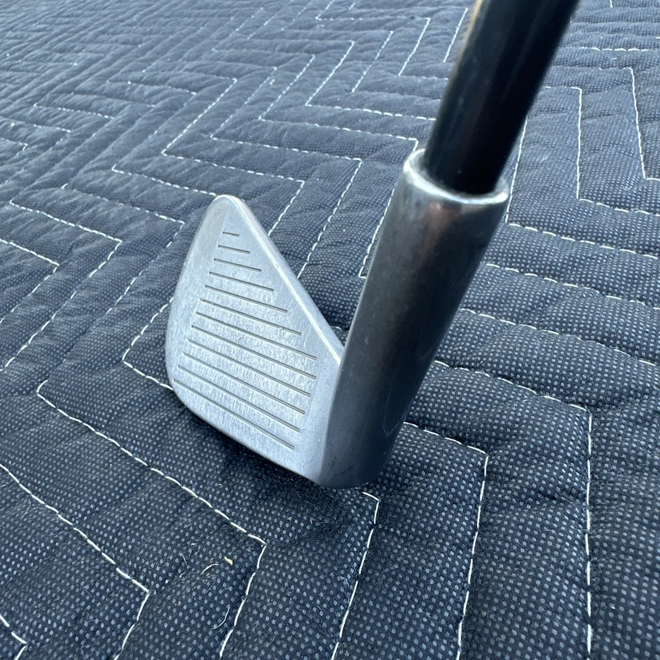 */Wilson - 1200GE - Gear Effect - 6 Iron- Graphite Shaft- Golf Pride Cord Grip - Image 4 of 4