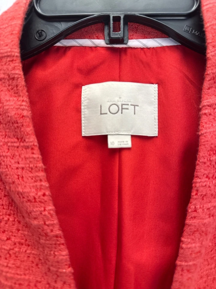 Blazer feminino LOFT vermelho texturizado de um botão tamanho 10 jaqueta de carreira trabalho - Imagem 3 de 4