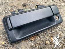 1985 Toyota Supra Celica Ma61 Ra64 Ra65 Exterior Door Handle Assembly Oem Trim 1985 Toyota Supra Celica Ma61 Ra64 Ra65 Exterior Door Handle Assembly Oem Trim