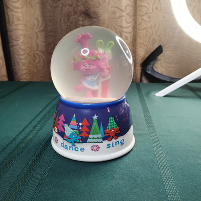 DreamWorks Trolls Poppy Pink Snow GLOBE Coin Bank Sparkles Glitter Snowflakes -R