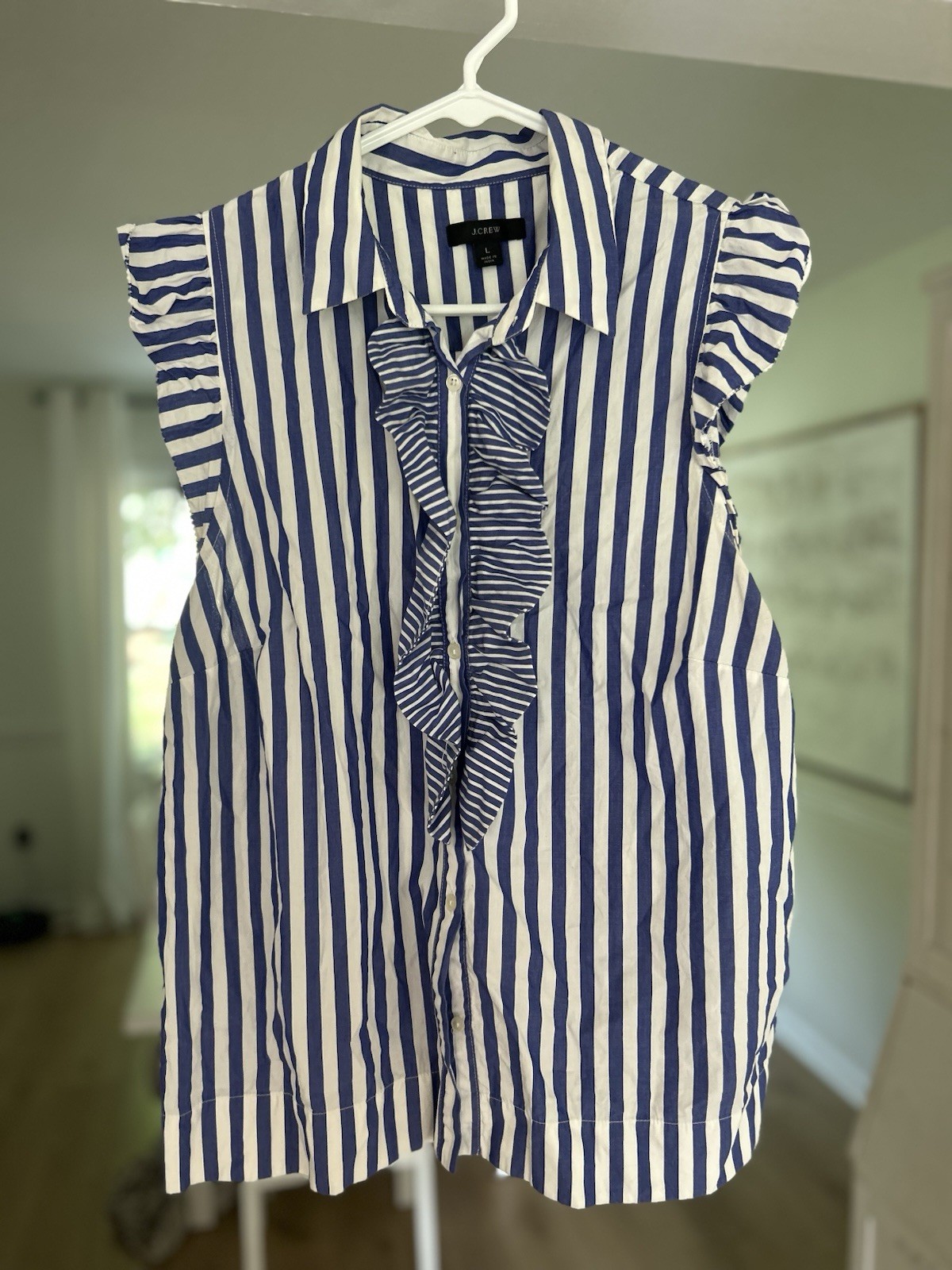 J.CREW Women’s Blue/White Striped Sleeveless Ruffle Collared Button-Up Blouse L