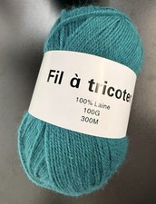 Knitting YARN 100 Laine Weight /Length 100 g 3.6oz  300 M 328Yds 