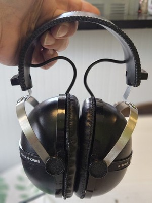 TESTED Pioneer SE-205 Over-Ear Stereo Headphones With Original Paperwork Manual
