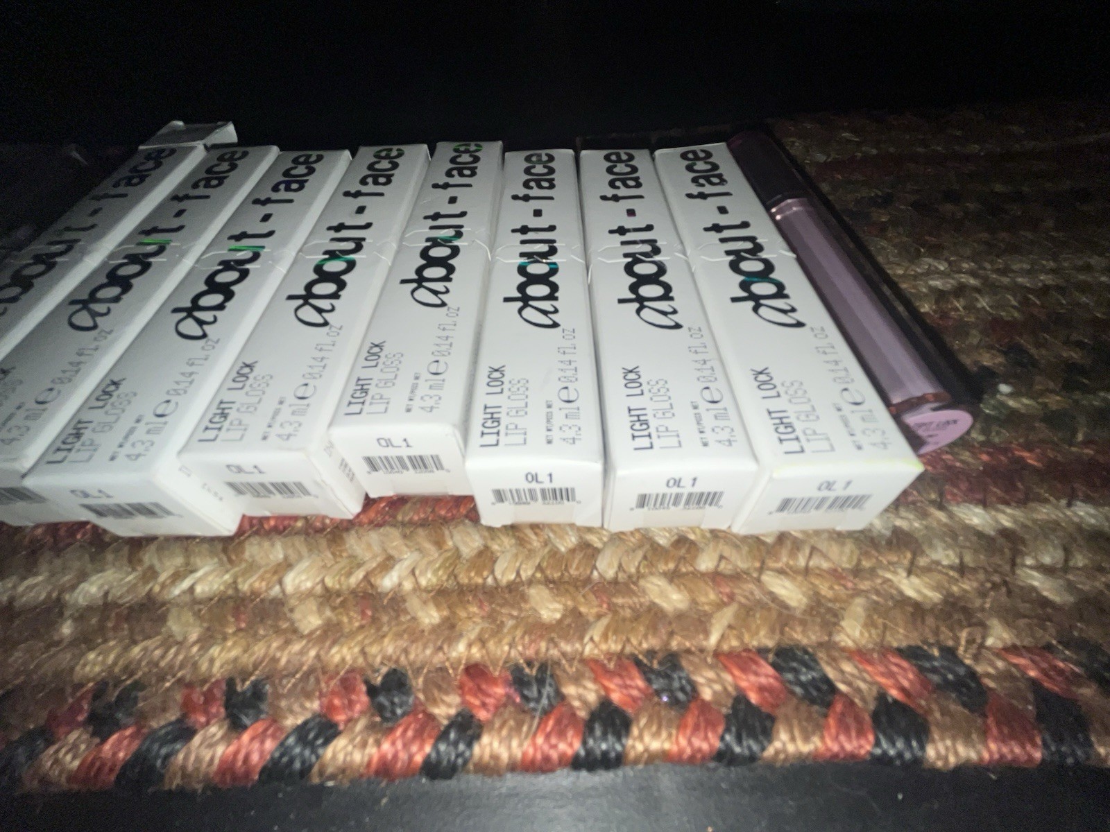 ABOUT FACE LIGHT LOCK LIP GLOSS ONE OF BUYER CHOICE VARIOUS SHADES NIB