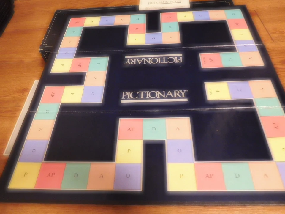 Pictionary First Edition 1985 Board Game  100 %   Complete Western Publishing - Image 3 of 4