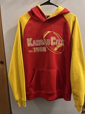 Kansas City Chiefs Sweatshirt Medium Red Yellow Stitched Taylor Swift Pullover
