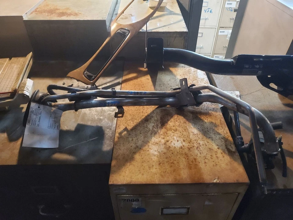 Volvo V50 2005 cuello de llenado de combustible 564269 Foto 4 de 4