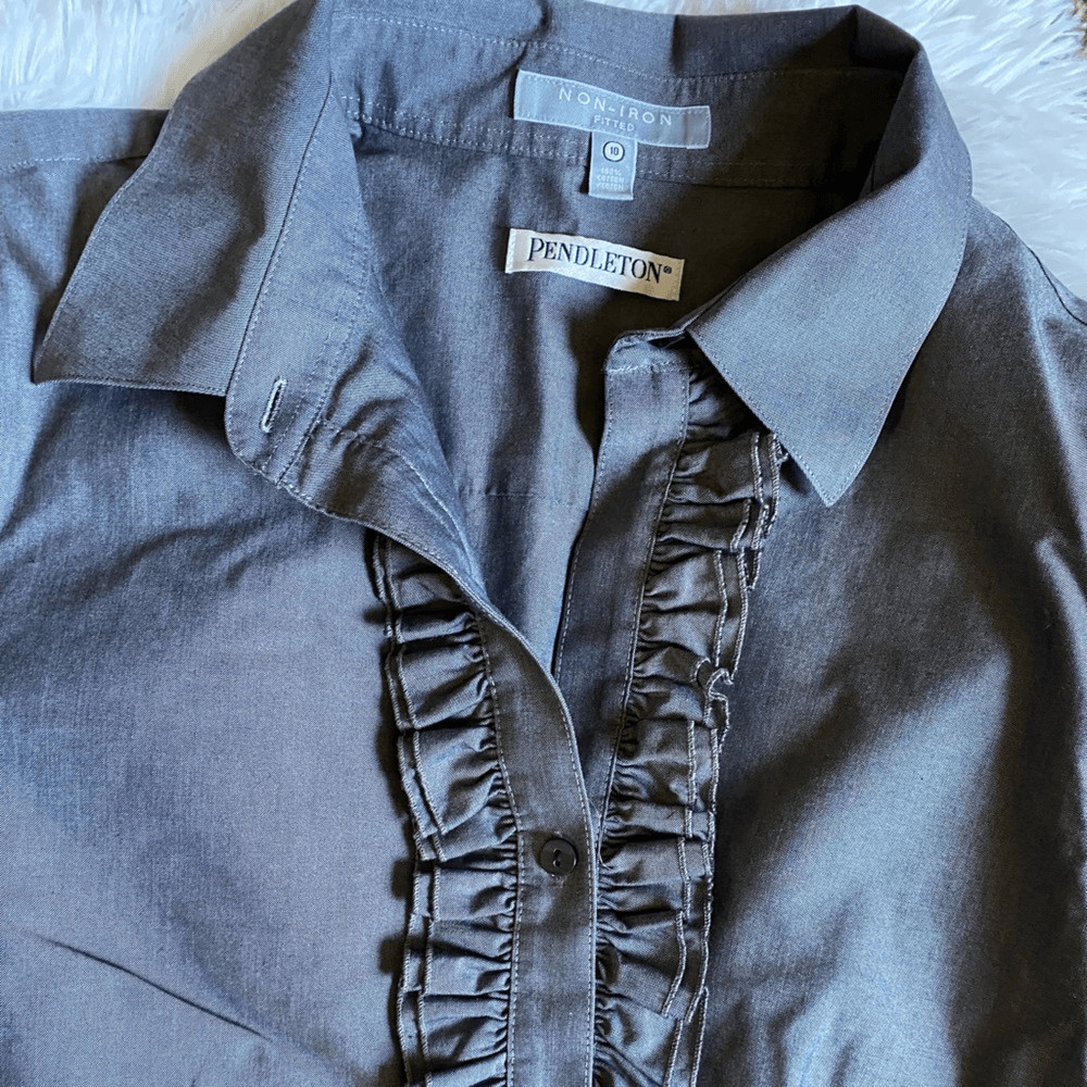 Pendleton Gray Non Iron Fitted Button Front Top S… - image 2