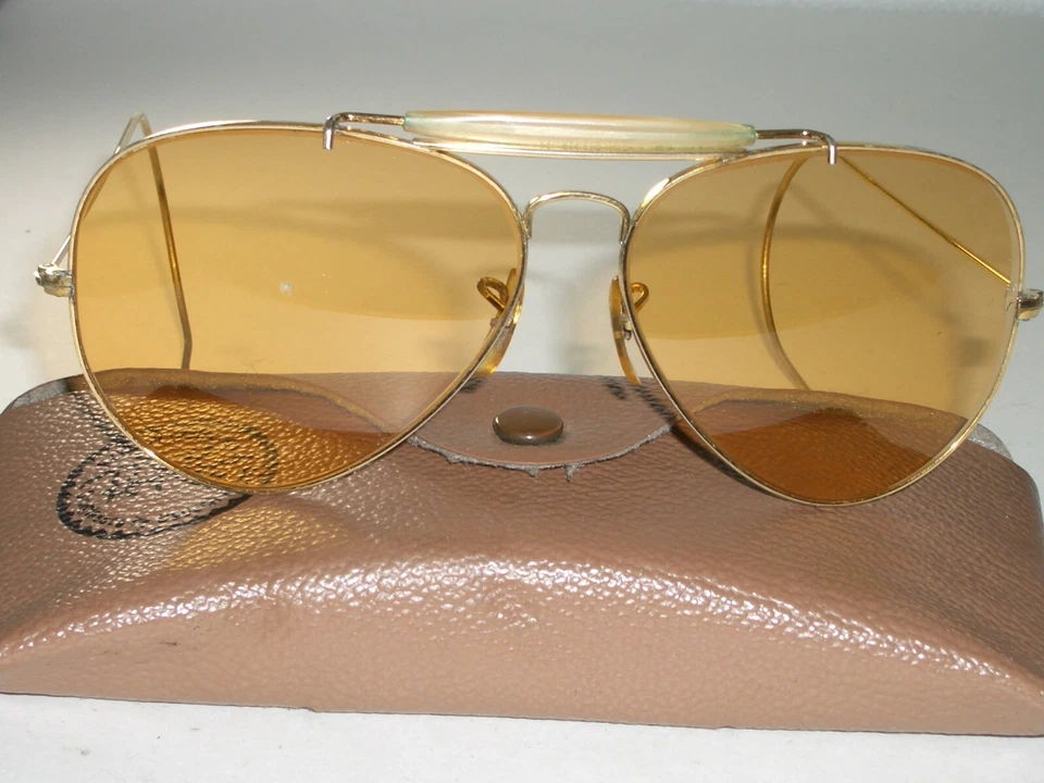 GAFAS DE SOL AVIADOR B&L RAY-BAN AMBERMATIC OUTDOORMAN VINTAGE AÑOS 70 58-14 MM Foto 3 de 4