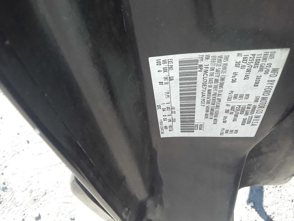 Radiator ID XL2H-8005-DA Fits 01-03 MAZDA B-4000 1529060 Foto 3 de 4