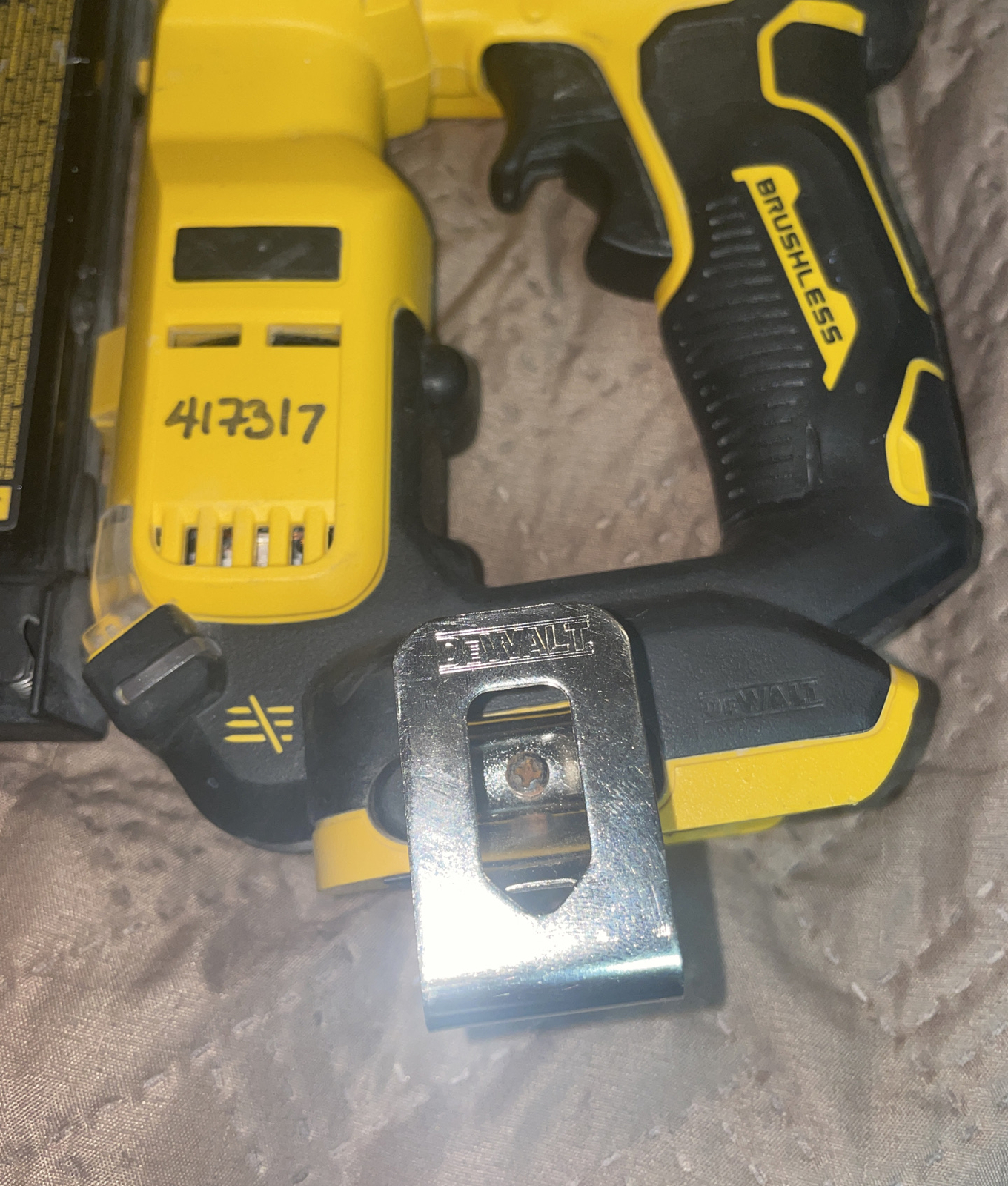 DEWALT DCN623. MICRO PIN NAILER.🔥TYPE 1 BRUSHLESS 23GA (20maxV) used ⚡️