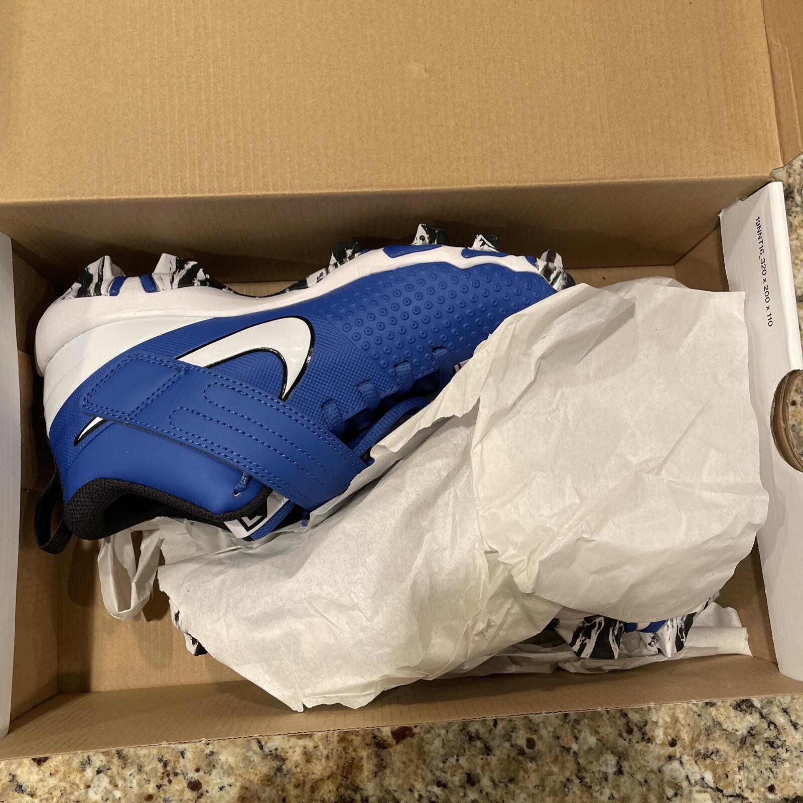 Cleats baseball/ Mike Trout / FORCE 