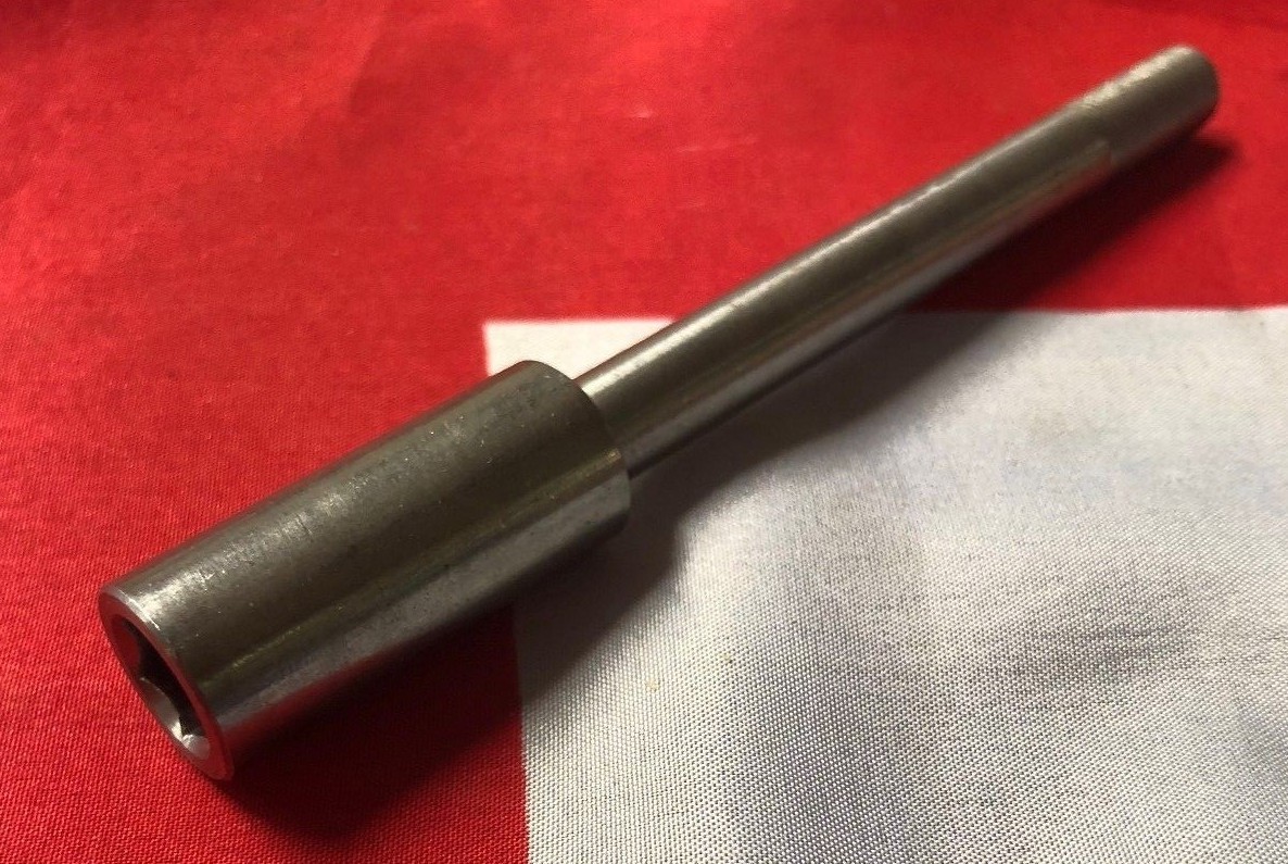 NEW TRIUMPH CYLINDER HEAD BOLT 650 TWINS (1971-72) 71-2888 E12888 UK MADE