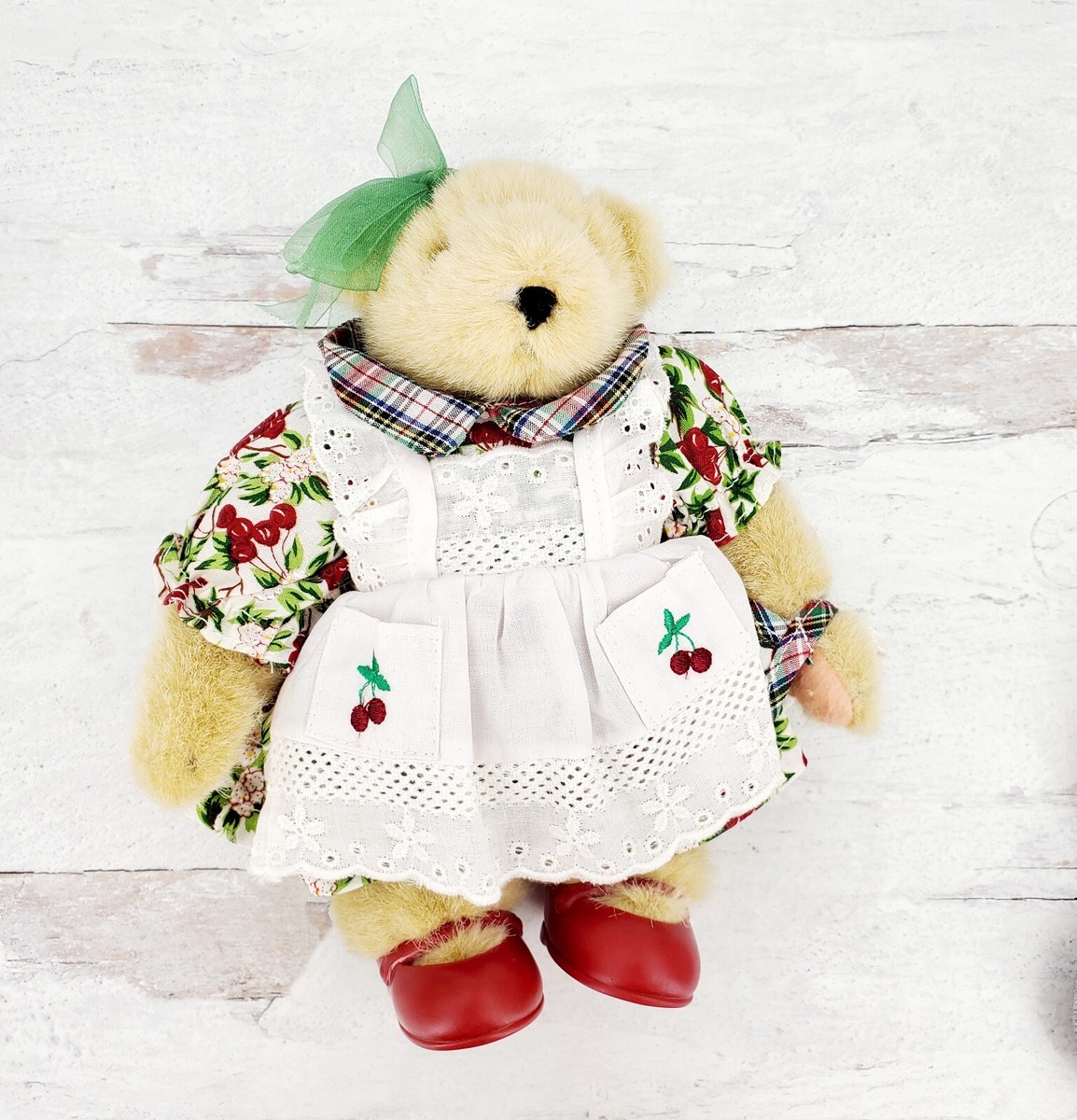 Vintage Muffy Vanderbear Cherry Pie Plush 9